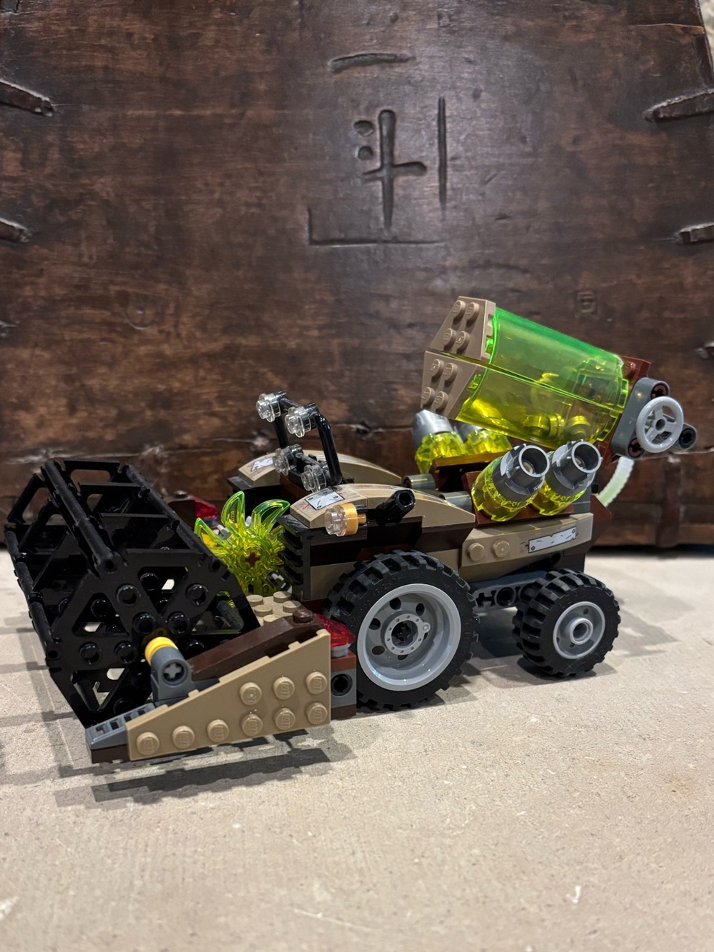 Lego DC Super Heroes Scarecrow Harvester Vehicle